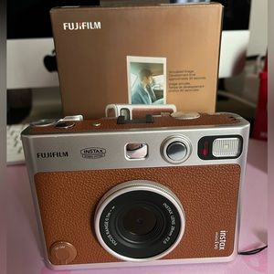 Fujifilm Instax Evo
